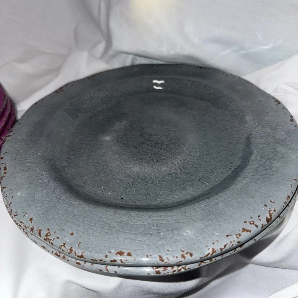 Pier 1 Pink‎ And GrayCarmelo Crackle Melamine 6- 9